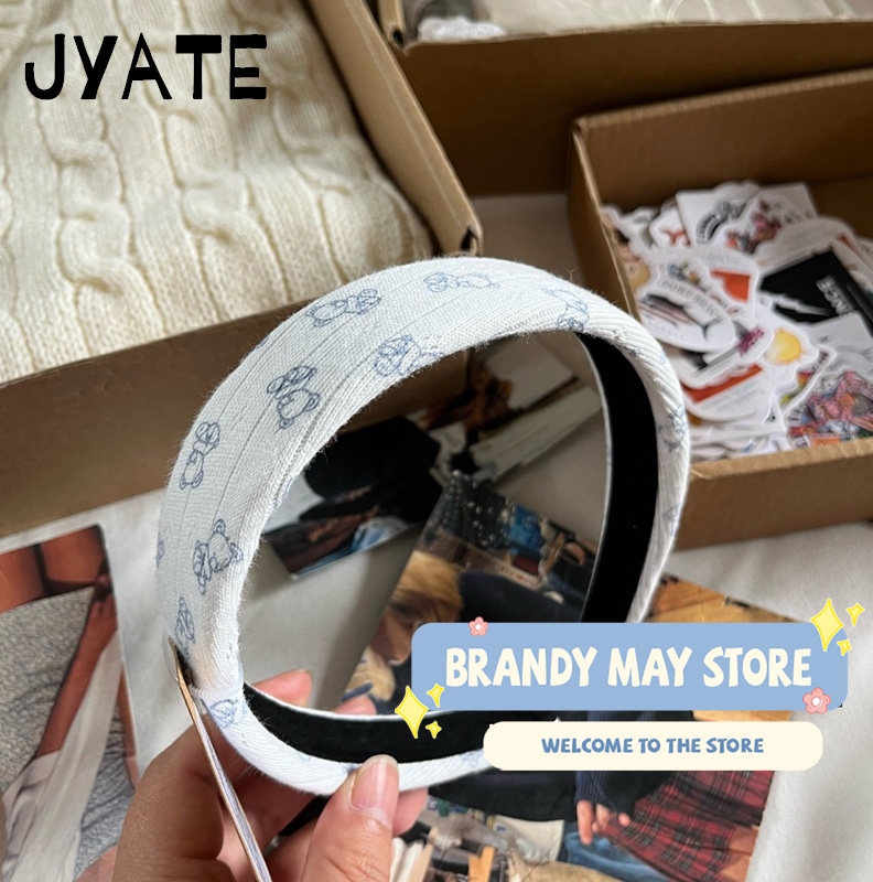 Diademas con estampado gráfico - Street Fashion Magazine reseña y precio